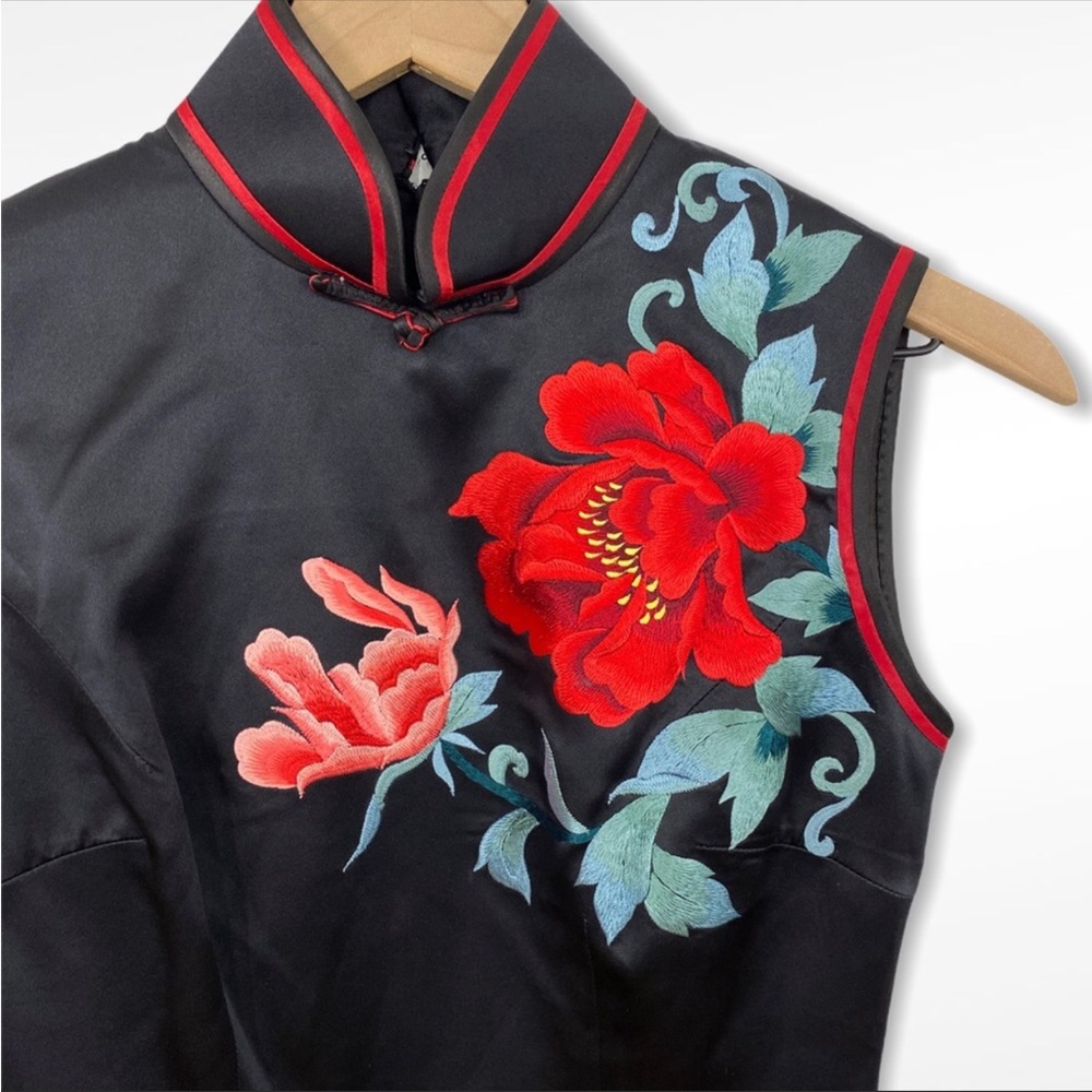 Chinese Quipao Black Floral Embroidered Dress